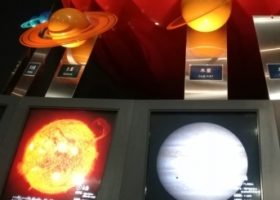 “Xoắn não” khi thăm bảo tàng khoa học Osaka